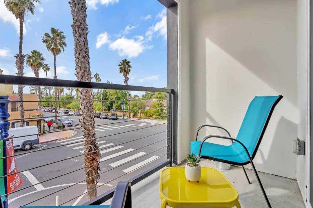 Professionals-Restaurants-Fastwifi-A C-Desk- Pets Apartment San Diego Exterior photo